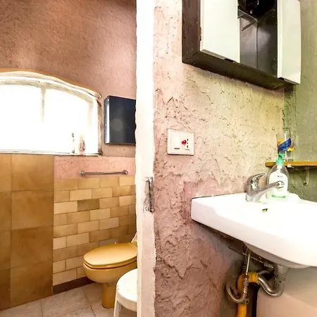 بيت للعطل 3 Bedrooms House With Enclosed Garden At San Vito *